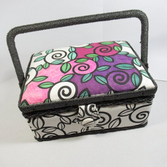 Embroidery craft bundle - Picture 10 of 14